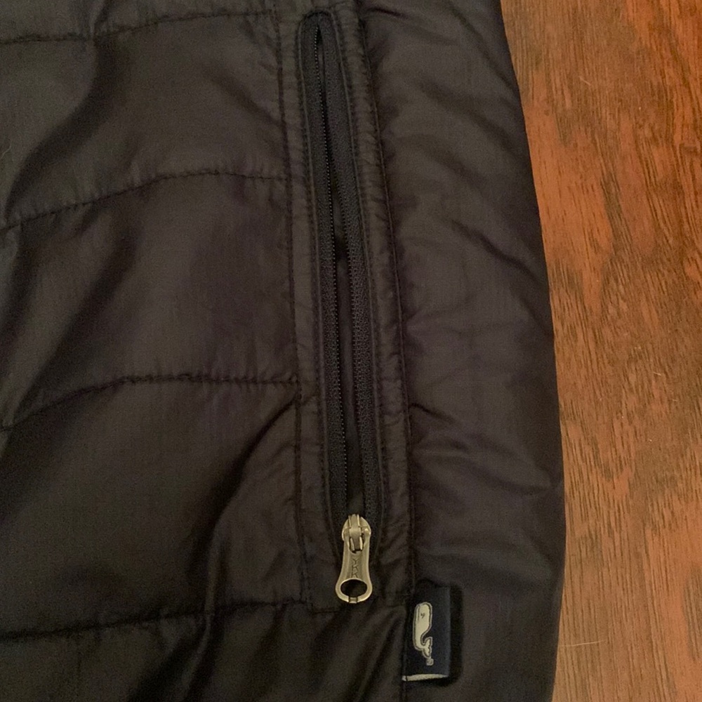 Vineyard Vines Vest - Picture 2 of 5